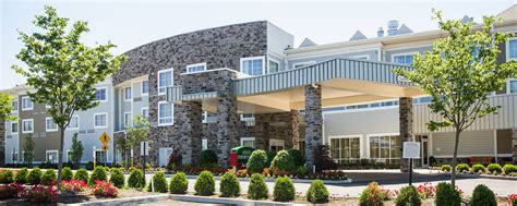 hotels in springfield pa